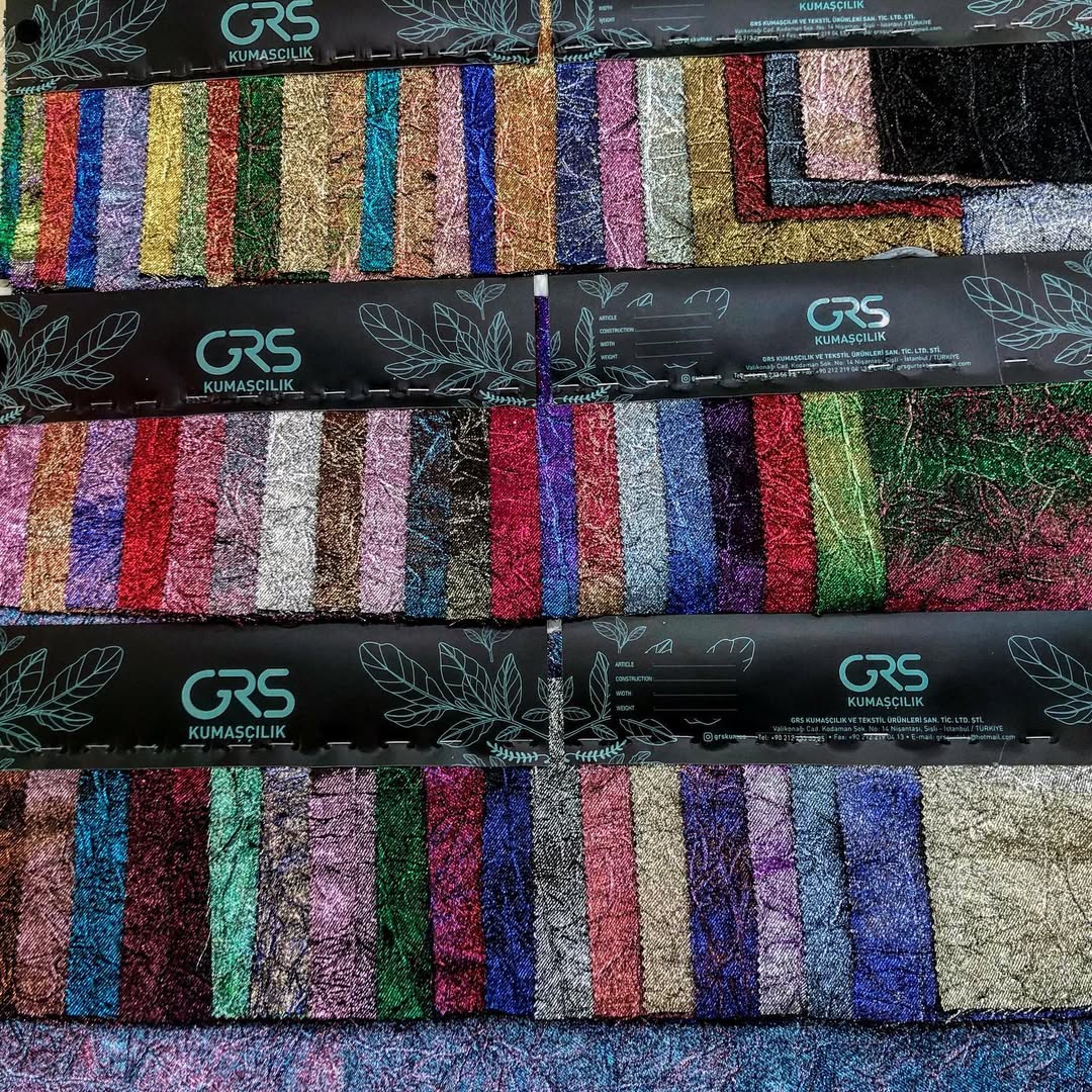 GRS Kumaşçılık resmi kartelaları — kumaş renk yelpazesi